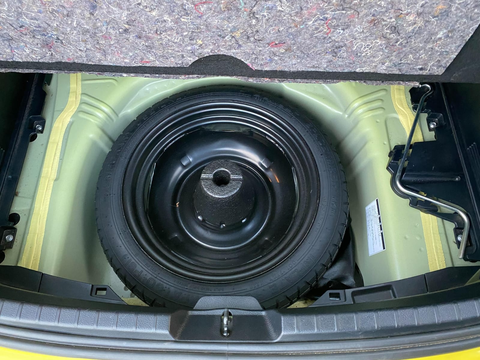 2014 Toyota Vitz